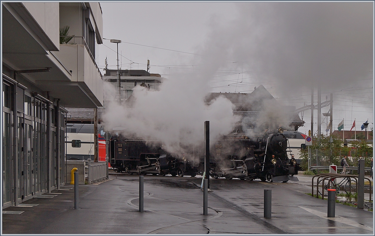 50 Jahre Blonay - Chamby; Mega Steam Festival: Die Fo HG 3/4 N° 4 und die BFD HG 3/4 N° 3 dampfen in Vevey vor ihrem  Zug nach Chaulin.

13. Mai 2018