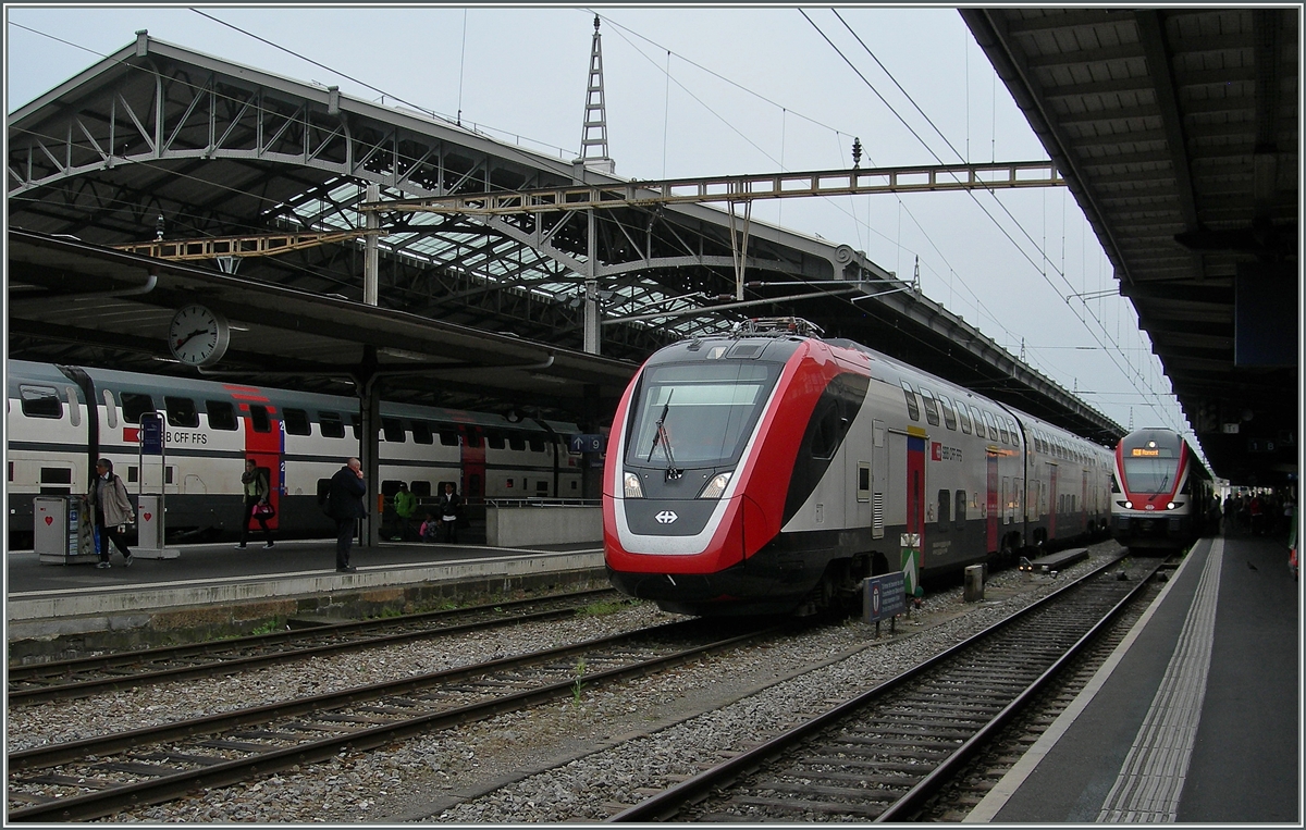 Der Twindexx RABe 502 ist weiterhin auf Testfahrt und erreicht dabei wieder einmal Lausanne.
11. Mai 2016
