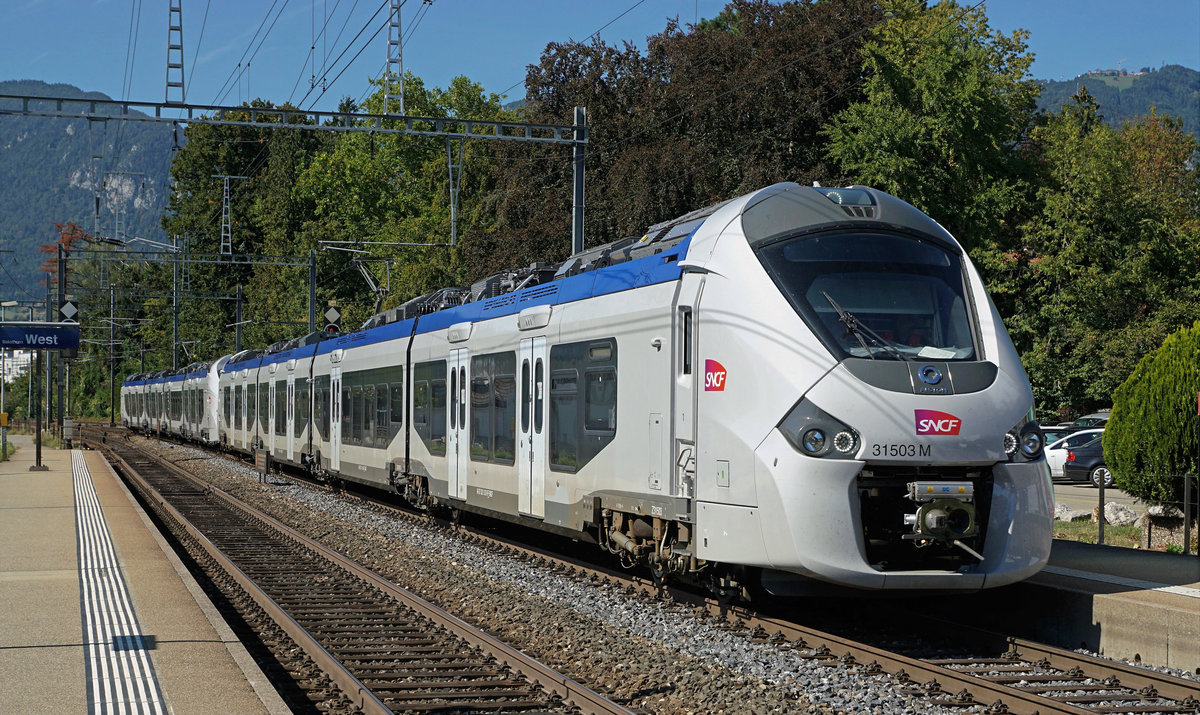 JAHRESRÜCKBLICK 2018
von Walter Ruetsch
Serie Nr. 4
SNCF-Triebzüge 31501/502 und 31504/503 auf Stromabnehmer-Messfahrt bei Solothurn-West am 11. September 2018.
