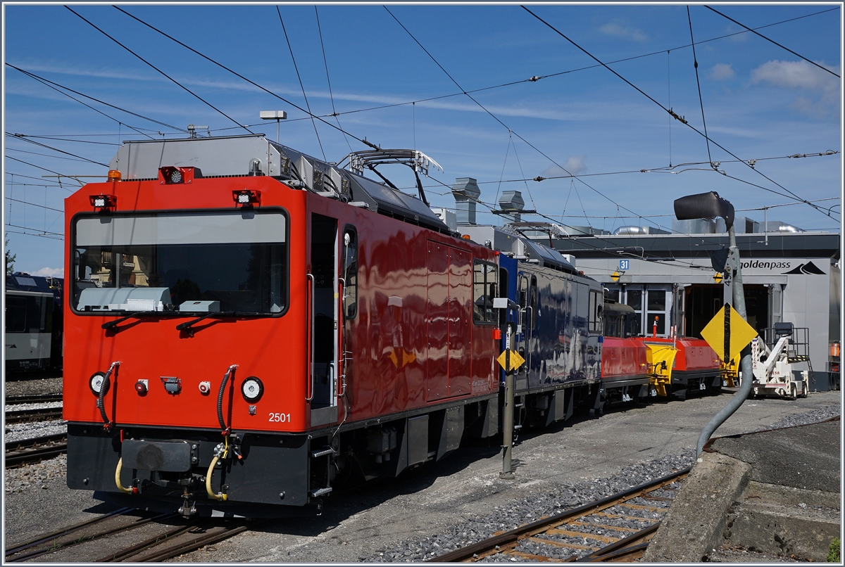 MVR HGem 2/2 2501 und MOB Hem 2/2 2502 in Vielfachsteuerung in Chernex. (Inbetriebnahme durch Stadler).
11. August 2016