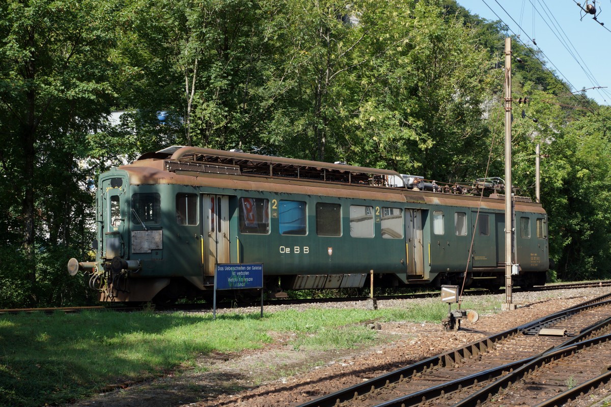 OeBB: Der BDe 4/4 651 hat auch schon bessere Zeiten erlebt. Am 25. August 2015 wartet er in der Klus bei Balsthal auf einem Abstellgeleise sein weiteres Schicksal ab.
Foto: Walter Ruetsch