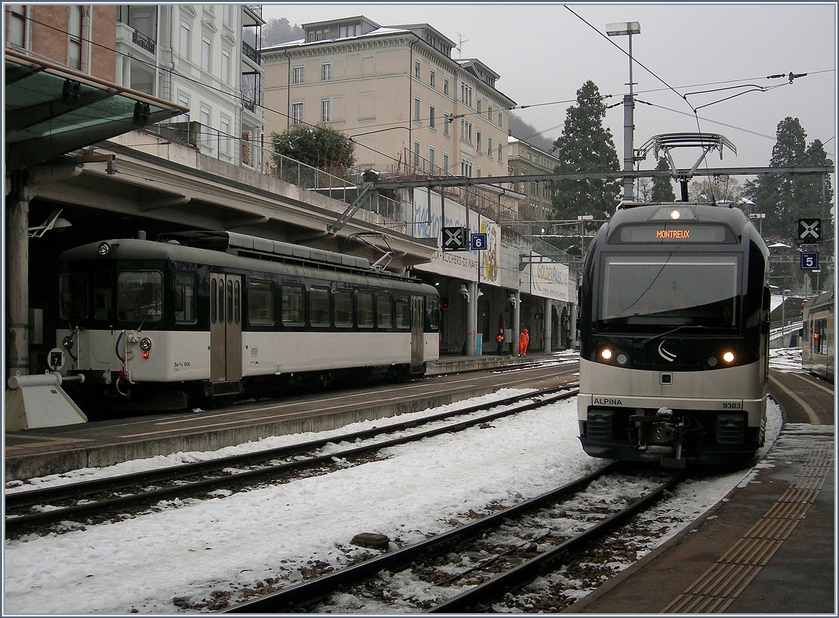 Trotz der neuen SURF und Alpina Triebwagen ist das ex.  Bipperlisi  als Be 4/4 1006 weiterhin bei der MOB im Einsatz, wie dieses Bild aus Montreux zeigt. 22. Jan. 2017