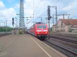120 109-4 mit IC im Bahnhof Fulda
