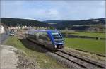 X 73755 bei der Einfahrt nach Morteau.