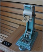 Auf der Station Planalp gibt es eine Fahrkarten Automat.