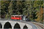 Der Bernina Bahn ABe 4/4 35 ist imt dem TrB Wassersprengwagen Xe 2/2 N° 1 als Löschzug auf dem Baye de Clarens Viadukt unterwegs. 

14. Okt. 2018