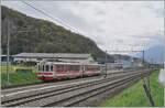 Ein reiner Birsigtalbahnzug : der ex BTL Be 4/4 12 schiebt seinen Bt 24 kurz nach Aigle in Richtung Monthey. Bei der AOMC wird der Zug als Be 4/4 102 und Bt 134 geführt. 

Doch als dieses Bild entstand war die Zeit des nun mittlerweile 60 jährigen gezählt: die AOMC sollte an die anderen TPC Strecken angeglichen werden und somit wird in Zukunft der Betrieb der ex BLT Triebwagen nicht mehr möglich sein. Aber der Triebwagen soll an den Verein Verein Pro Birsigthalbahn abgegeben werden. 

7. April 2016 

