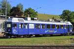 Am 18 Mai 2025 steht der fahrender Kino ABe 526 290 -ex RM- abfahrtbereit in Sümiswald-Grünen während das Bahnspektakel  150 Jahre Emmentalbahn  .